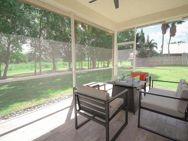 3129 SW Solitaire Palm Dr — Photo 18