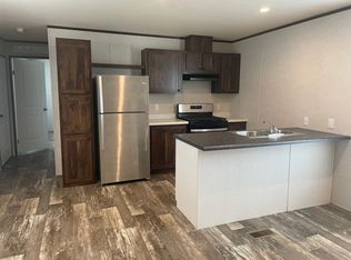 37 Erie Ln, Winona, MN 55987