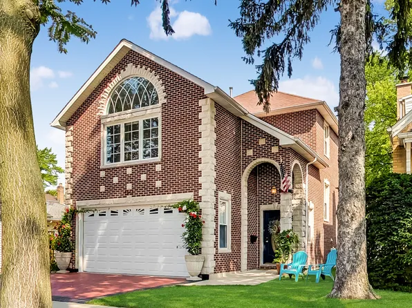 7916 W Altgeld St, Elmwood Park, IL 60707