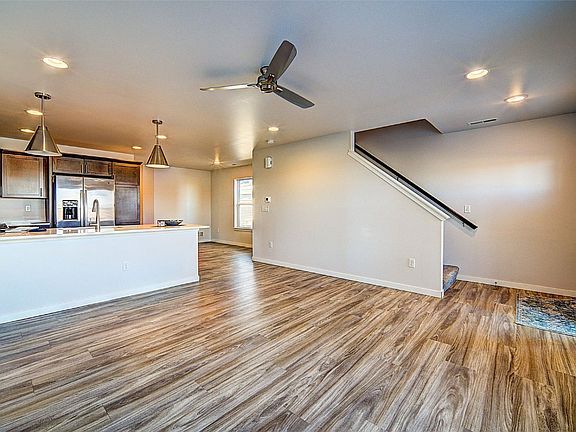 3rd image of 2239 Saint Andrews Dr