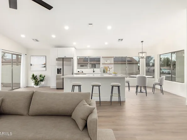 7056 W CARON Drive, Peoria, AZ 85345