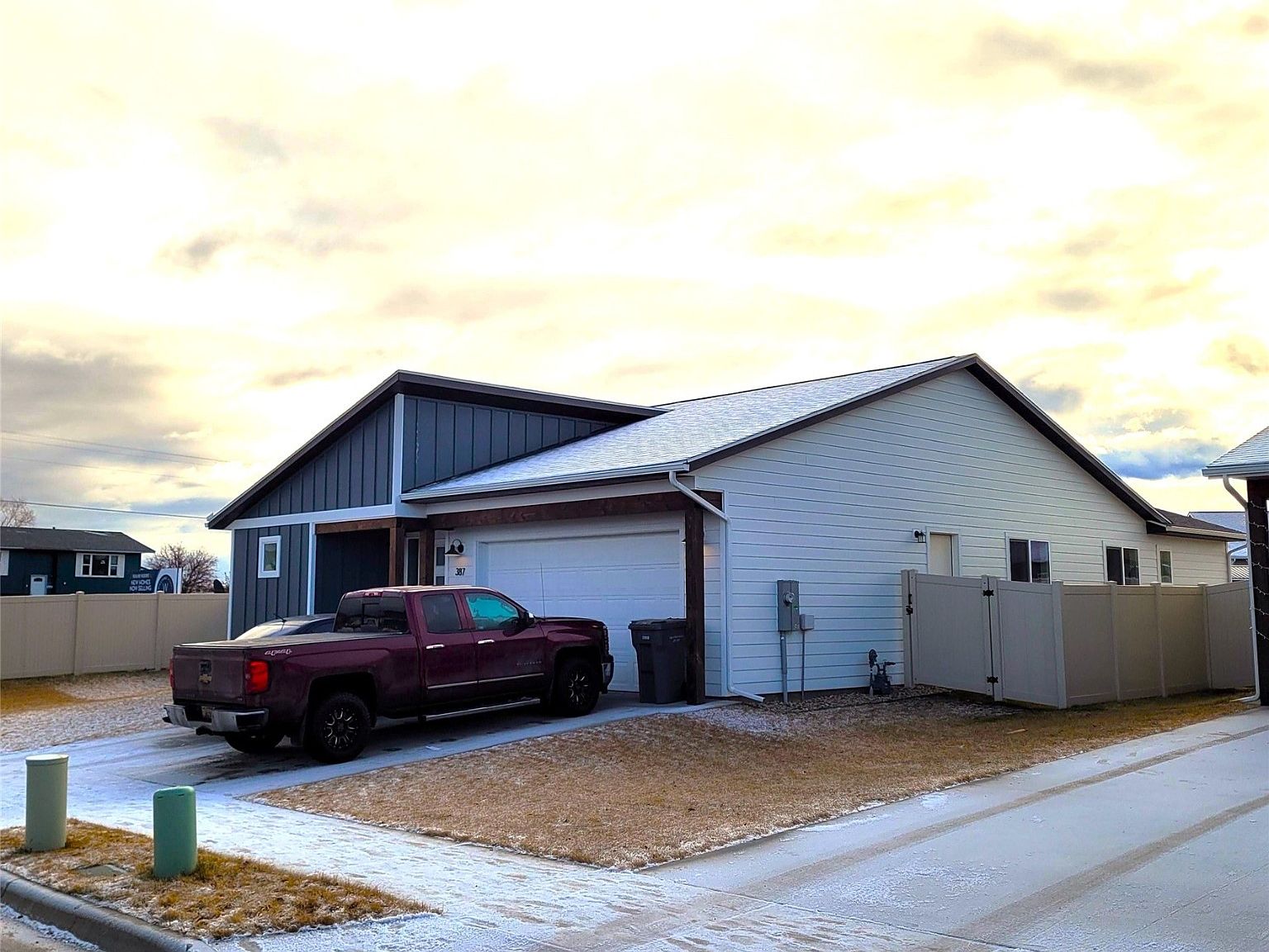 387 Meadow View Loop, East Helena, MT 59635 Zillow