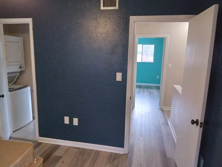 4415 NW 41st Pl — Photo 15