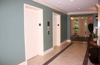 5th image of 2204 Westcourt Ln APT 215