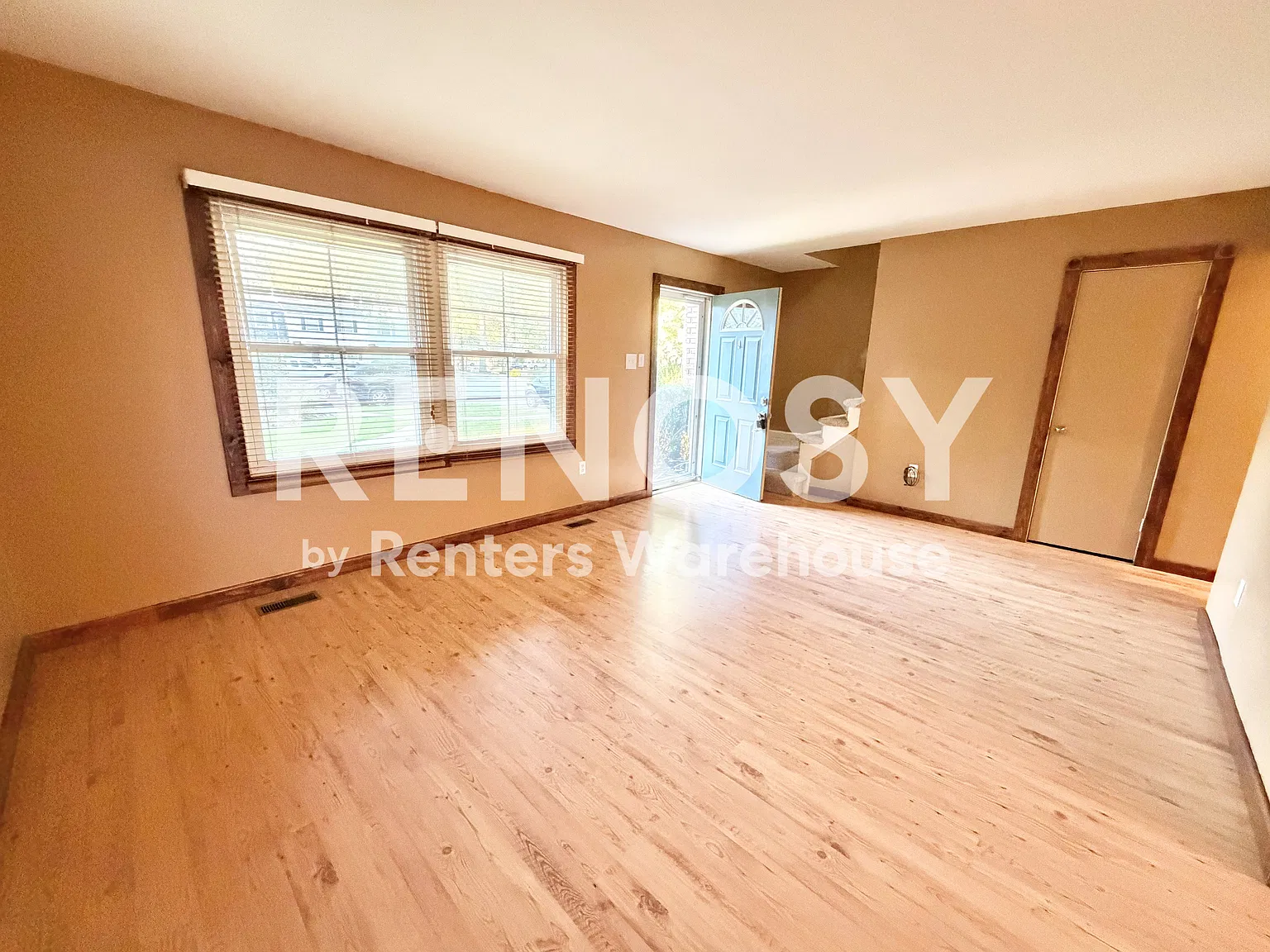 2 Bed / 1.5 Bath - Townhouse in Crofton — Photo 3