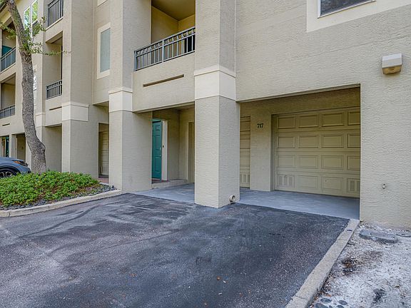 5th image of 717 Mainsail Dr