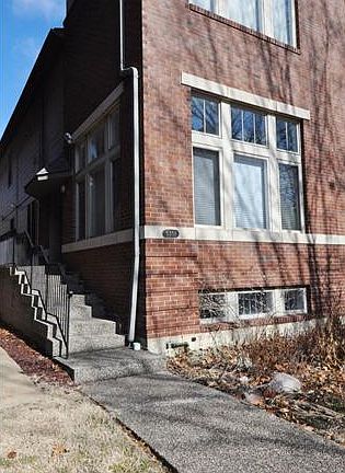 2nd image of 5351 Pershing Ave