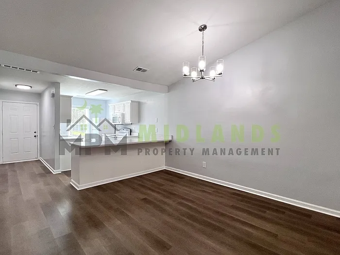 202 Elders Pond Cir — Photo 9
