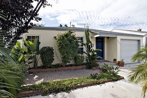 1st image of 3551 Poe St