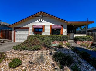 10 Linnell Ave, Napa, CA 94559