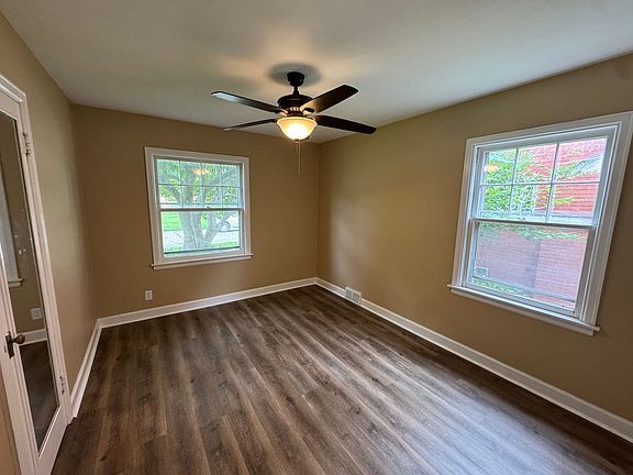 4th image of 2027 37th St