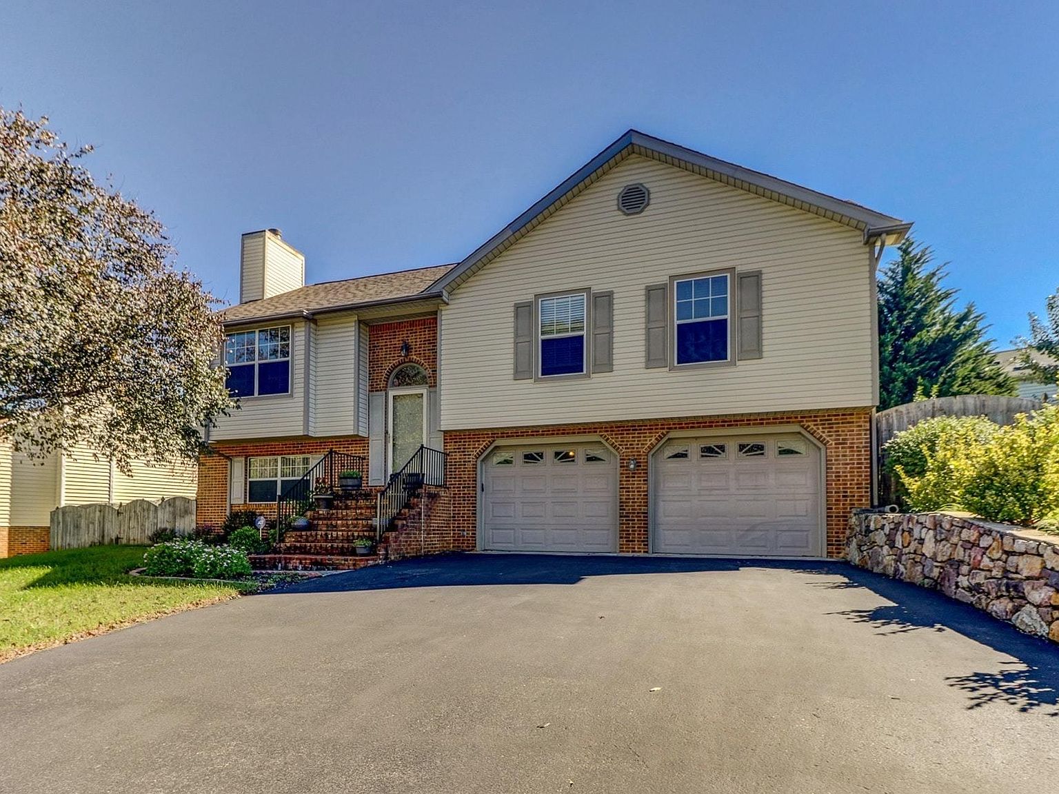 972 Barrens Village Ln, Roanoke, VA 24019 Zillow