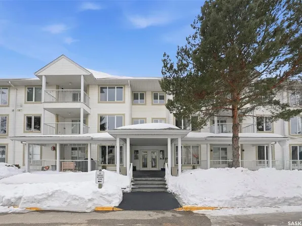 UNIT 212-305 34th STREET W, Prince Albert, SK S6V 8B8