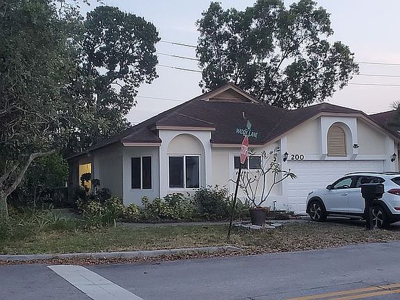3rd image of 200 Maddy Ln