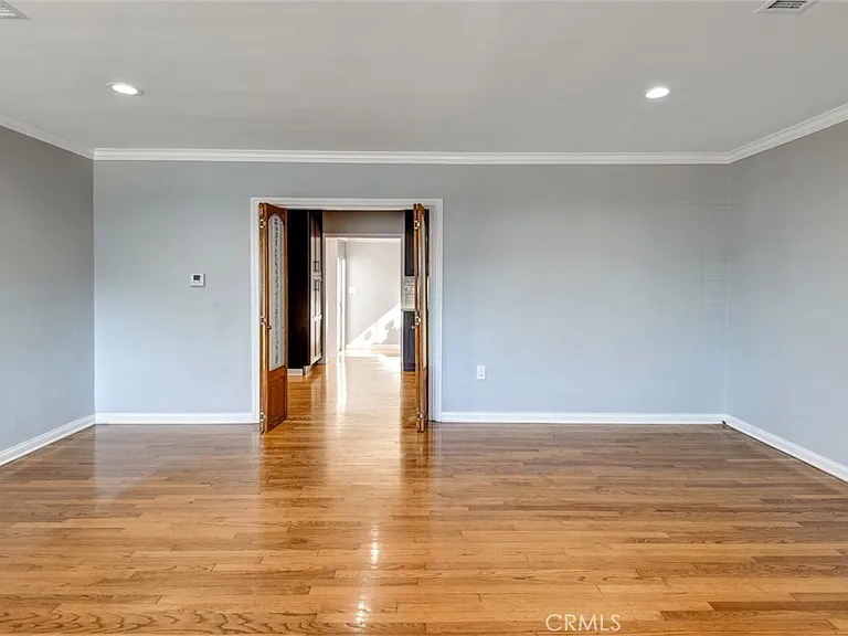 5251 W 124th St — Photo 5