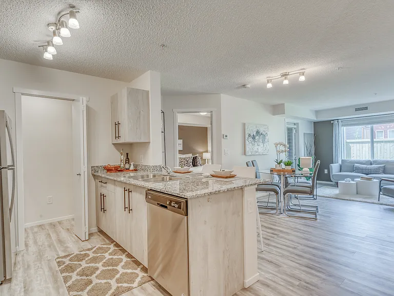25 Clydesdale Ave — Photo 33