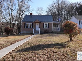 1347 Rivermont Hts, Martinsville, VA 24112