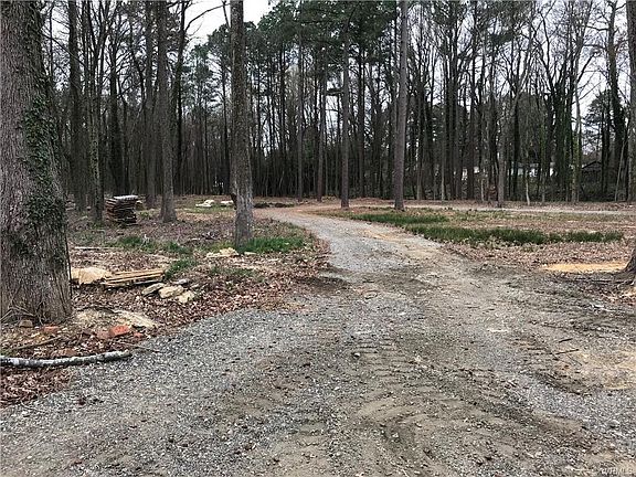 3rd image of 1124 Judson Rd