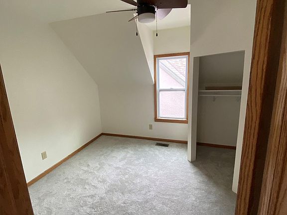 5th image of 2633 Grand St NE Unit 2