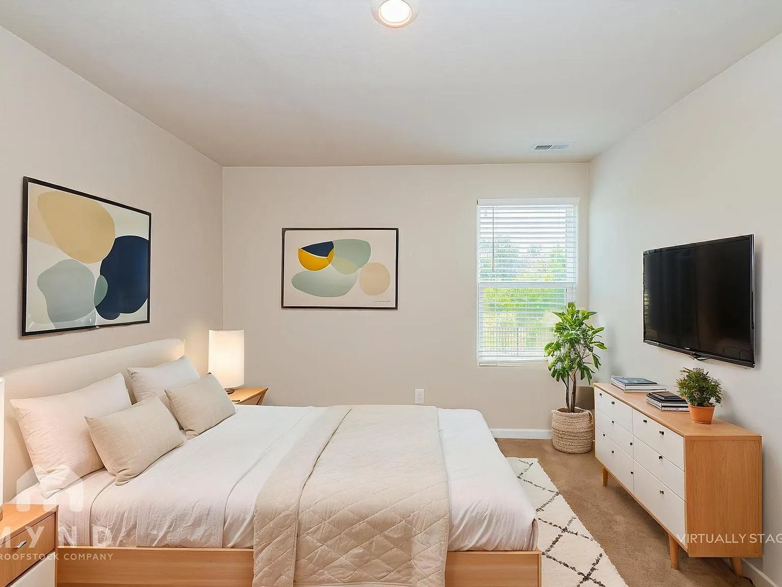 2 bed, 2.5 bath, 1084 sqft, $1,495 — Photo 4