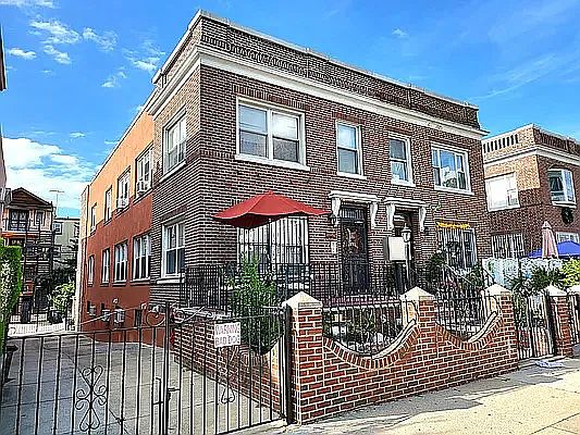 1st image of 21-62 24th St #3