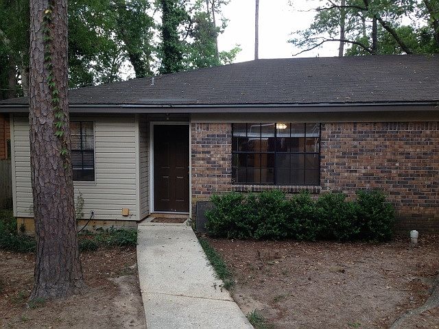 1st image of 2118 Corinne St