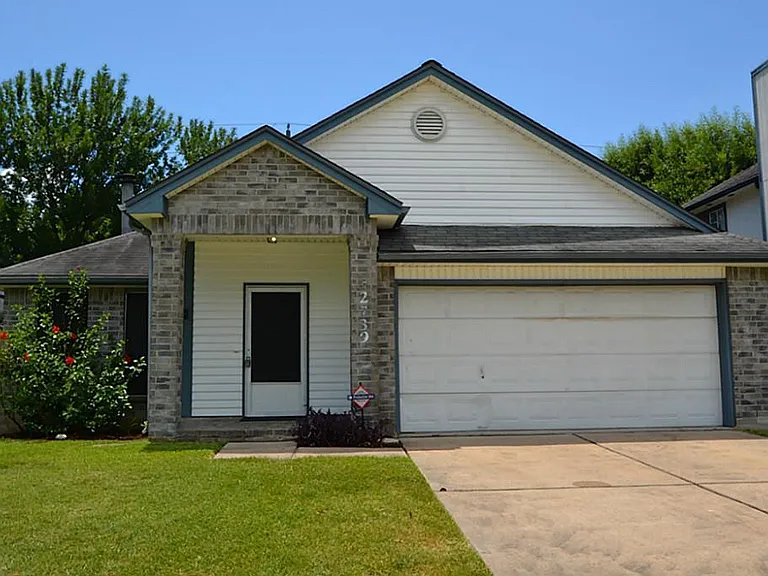 2739 Blue Mist Dr — Photo 1