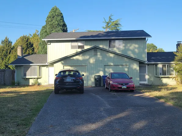 836 N Cloverleaf Loop #836, Springfield, OR 97477