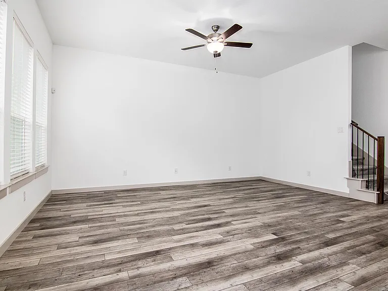 4549 English Maple Dr — Photo 6