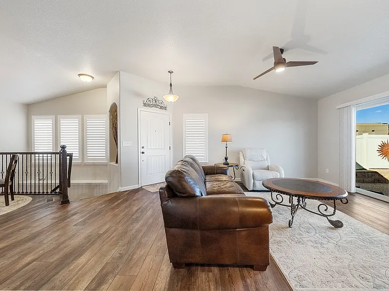 8197 Mockorange Hts — Photo 13