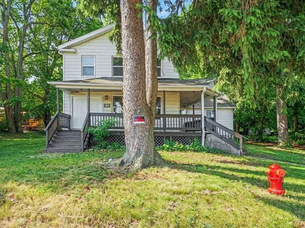 338 College St, Olivet, MI 49076