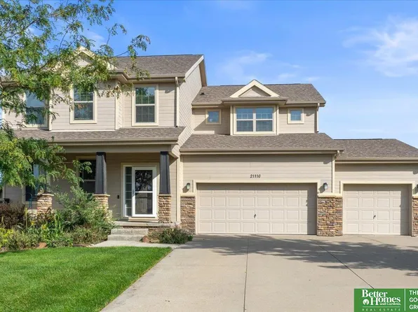 21110 Buchanan Pkwy, Gretna, NE 68028