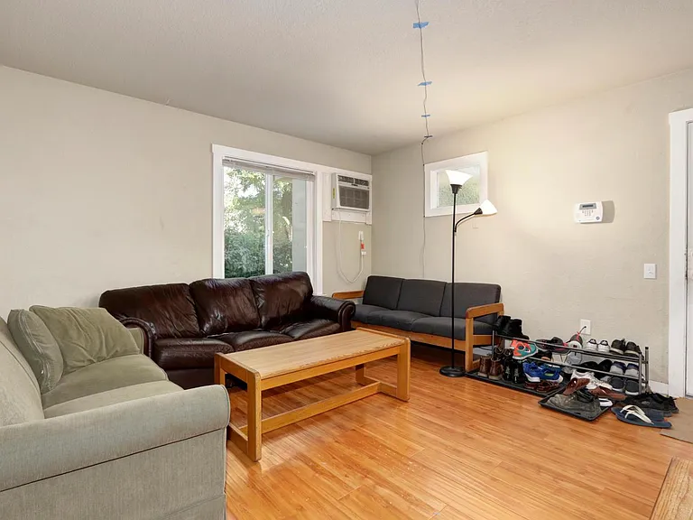 516 K St #A — Photo 4