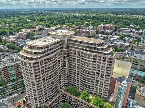 807 Davis St Unit 1409, Evanston, IL 60201