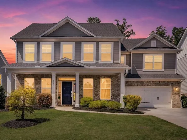 6809 Benjamin Dr, Flowery Branch, GA 30542