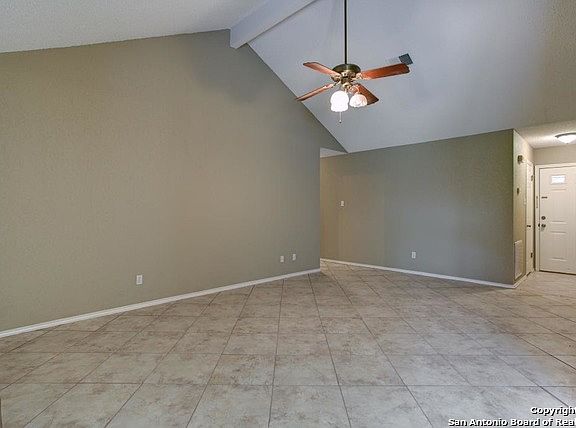 3rd image of 2989 Vista Pkwy