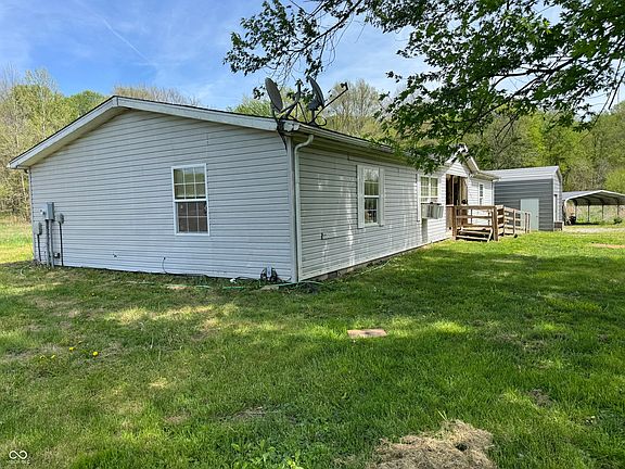 2nd image of 11724 Maple St