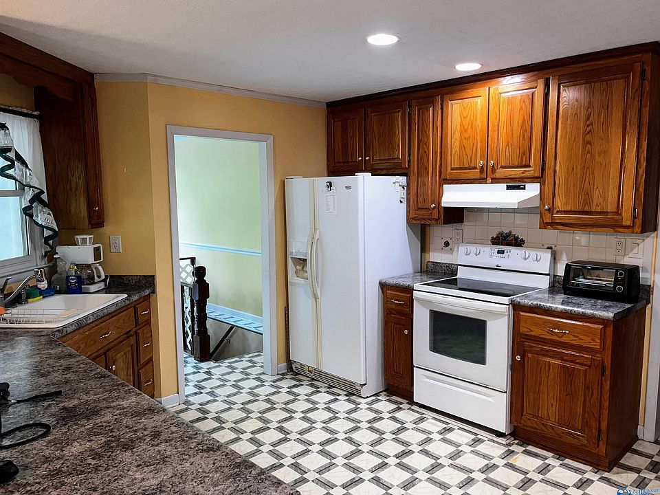 24215 Al Highway 127, Elkmont, AL 35620 MLS 21842146 Zillow
