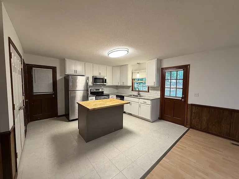 144 Fern Forest Dr — Photo 20