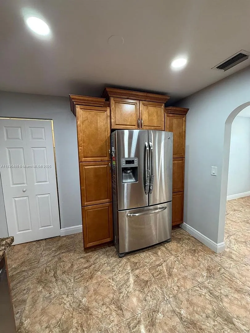 4281 NW 35th Terrace, Lauderdale Lakes, FL 33309 — Photo 4