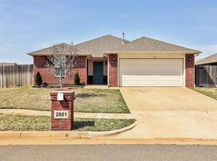 2801 Thompson Farm Ln, Yukon, OK 73099