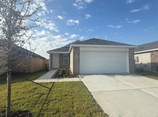 1739 W Stroker Rd, Crosby, TX 77532