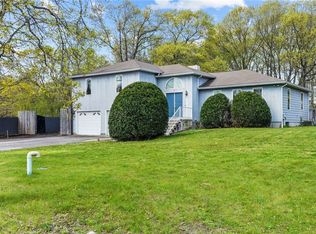39 Water St, Johnston, RI 02919