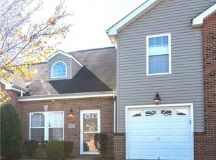 1015 Duncan Ln, Pittsburgh, PA 15236