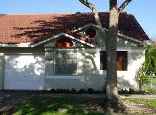 7588 Pinewalk Dr S, Margate, FL 33063
