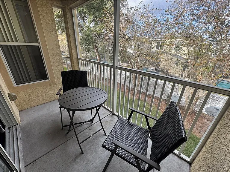 2802 Club Cortile Cir #B — Photo 38