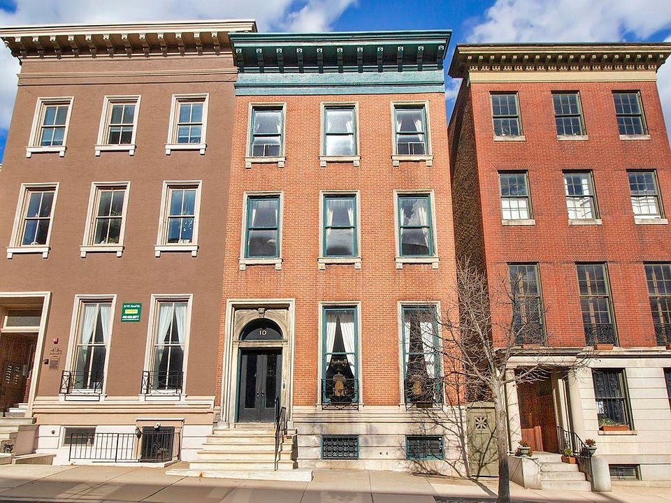 We are the center building, a grand old mansion built in the 1800s.