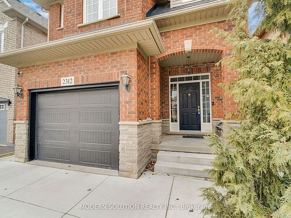 3rd image of 2312 Foxfield Rd