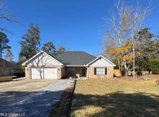 646 Koula Dr, Diamondhead, MS 39525