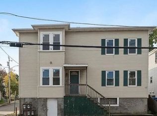 416 Admiral St #4, Providence, RI 02908